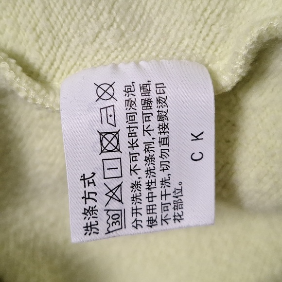 Lemon Sweatshirt For Girls - Picture 7 of 9